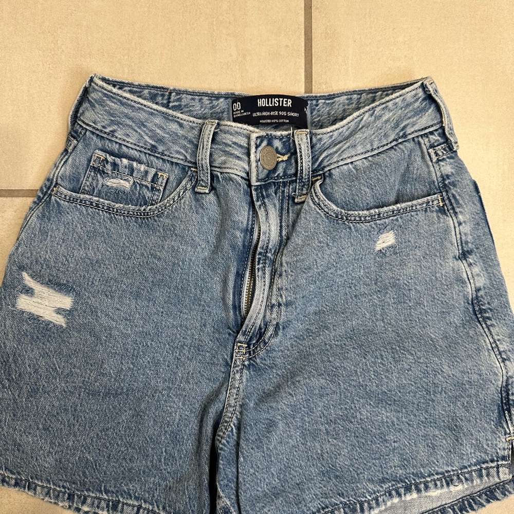 Hollister Women's Blue Denim Shorts